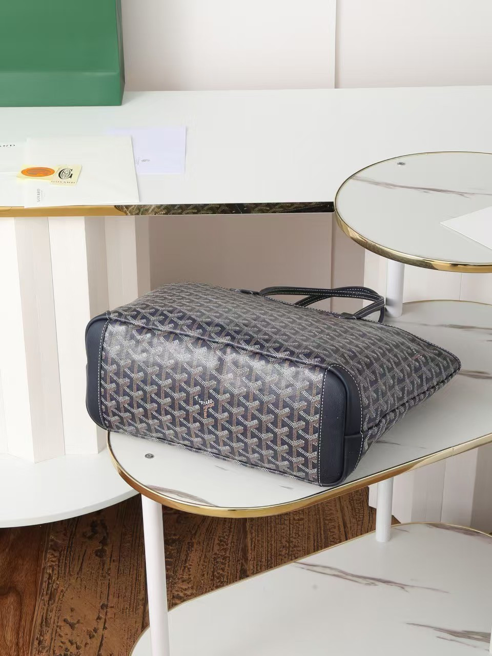 G09ard Artois Bag 25 x14 x30CM