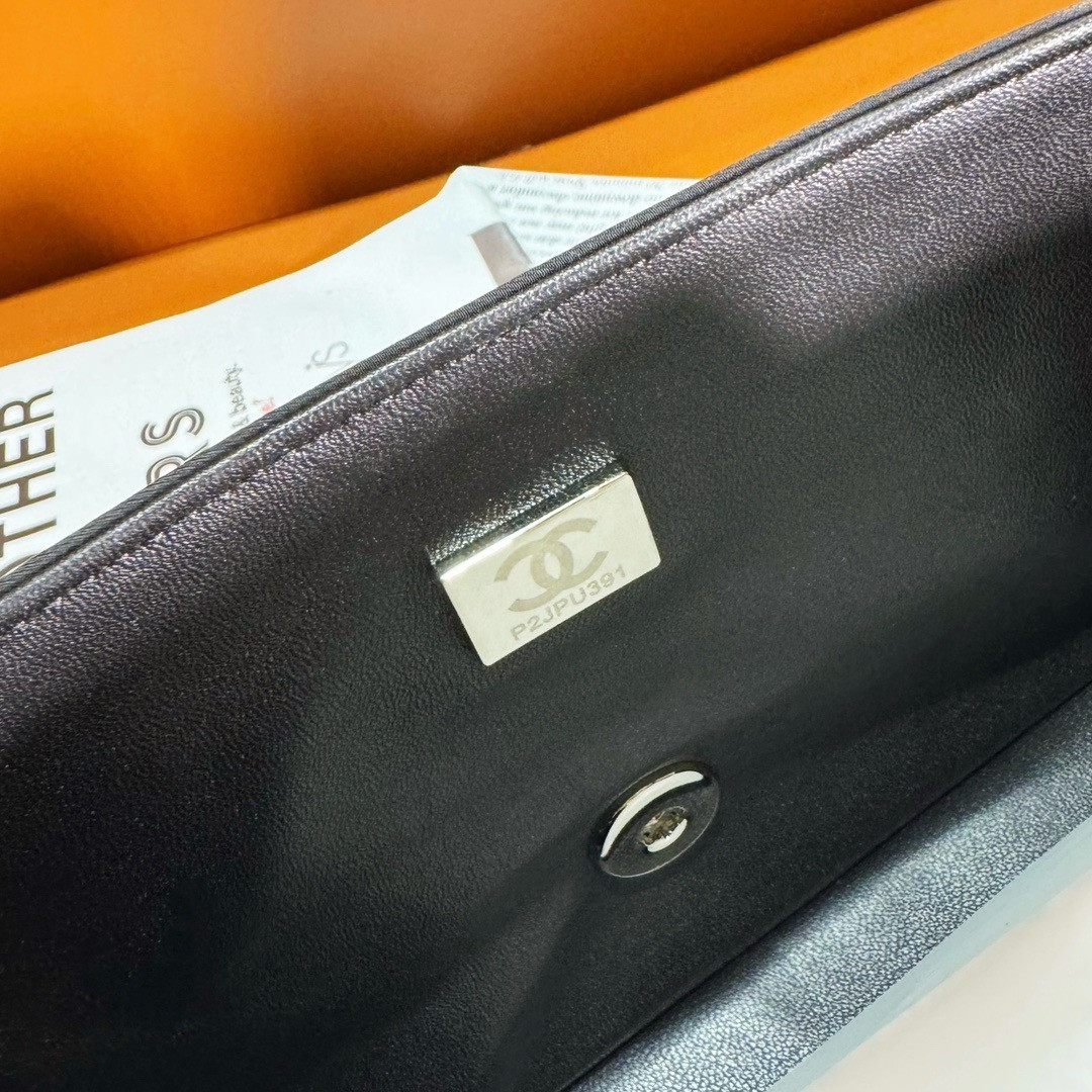 Ch**el Sequin Flap Bag 20CM