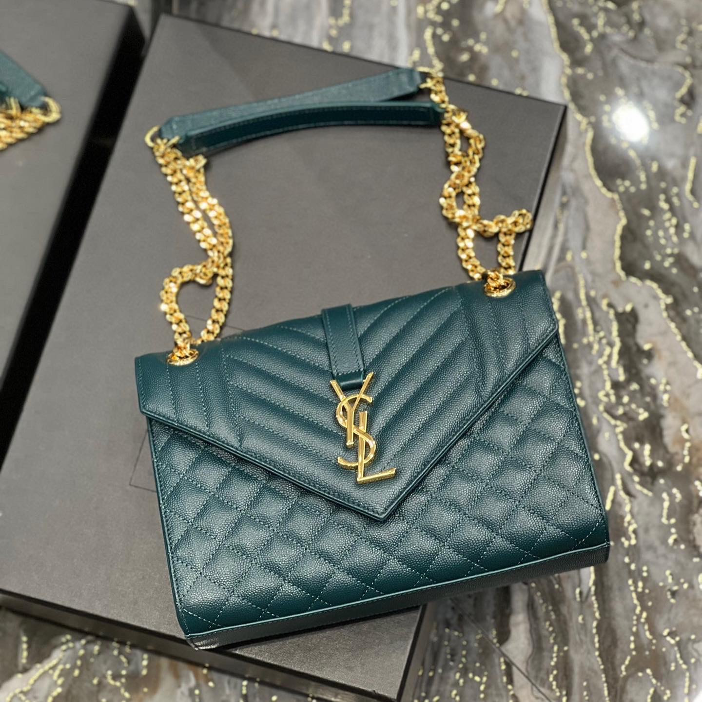 Y51 BORSA ENVELOPE MEDIUM 24CM