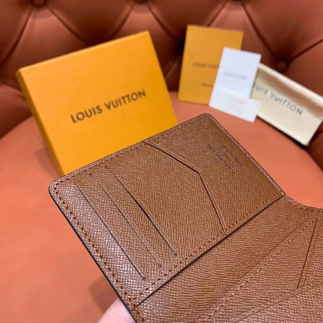 LV Christmas POCKET ORGANIZER M60502