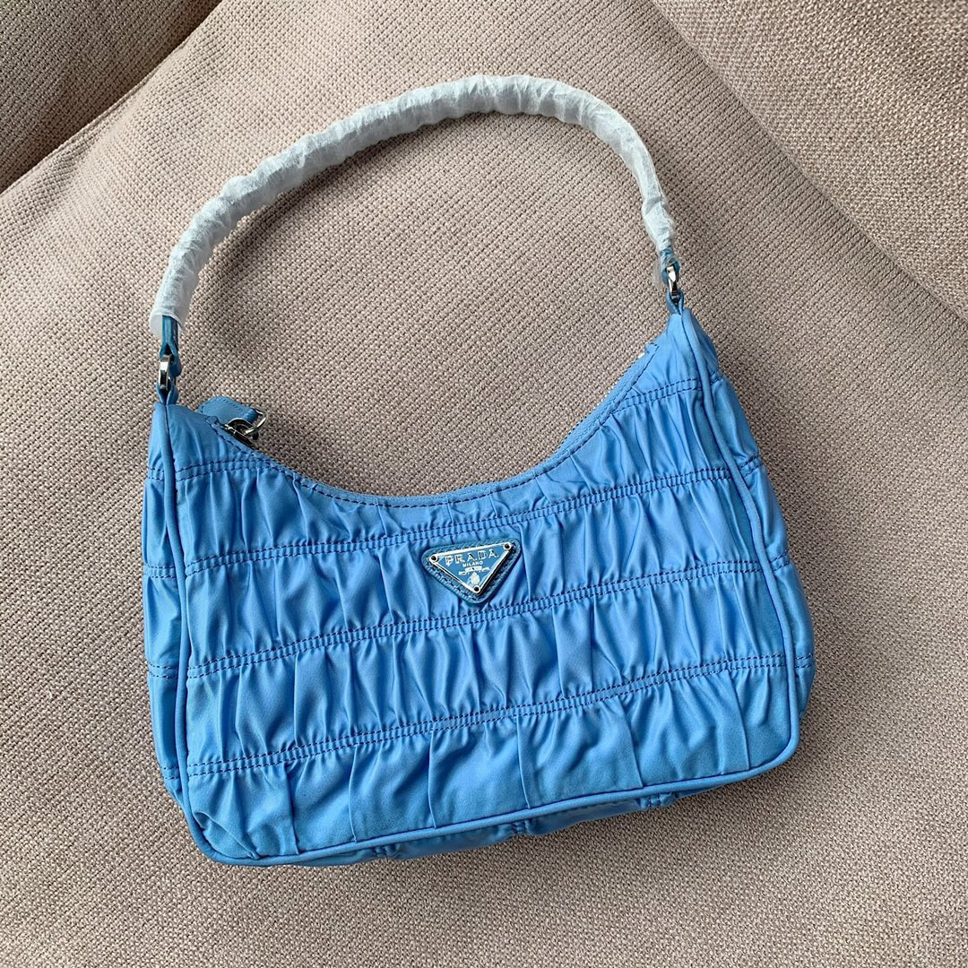 Re-Edition 2000 Nylon Mini Bag