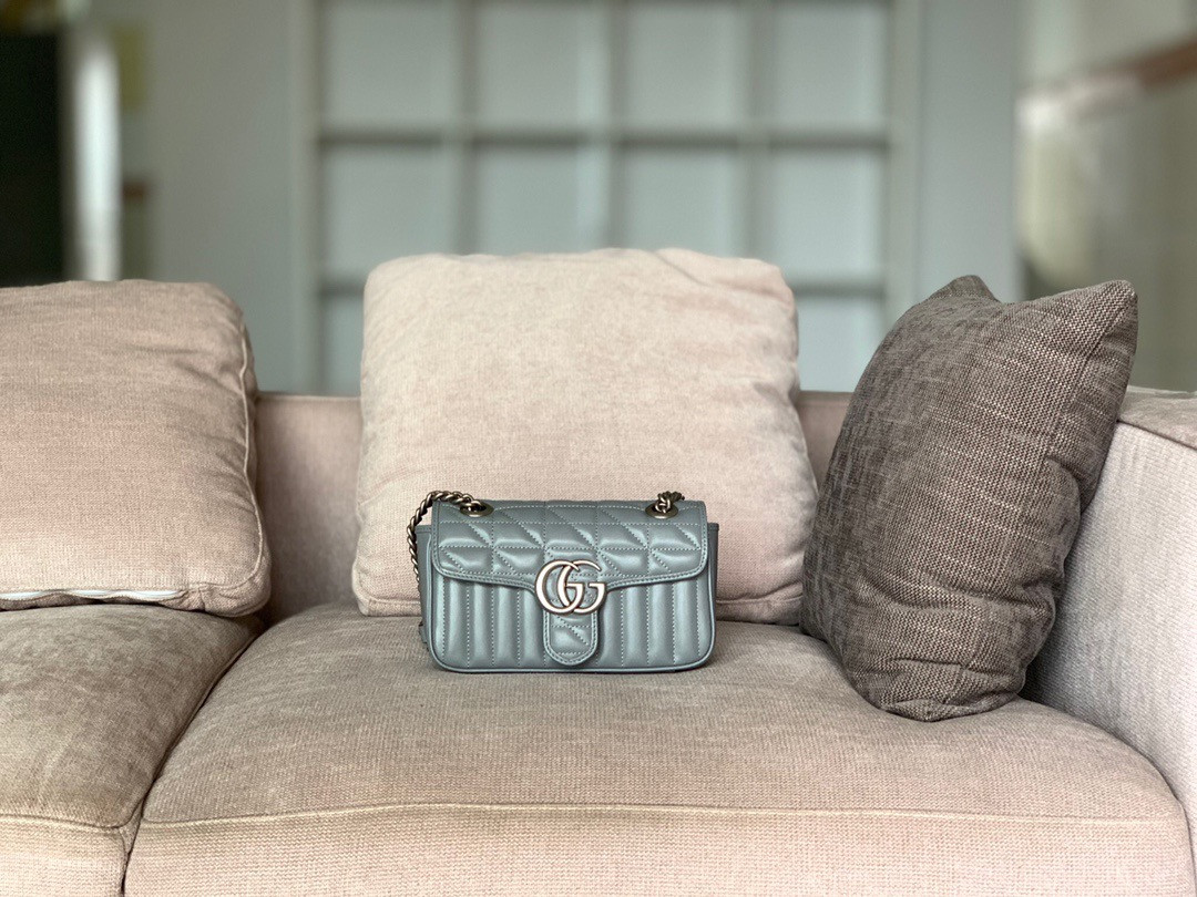 Gvc*1 GG Marmont mini shoulder bag 22cm