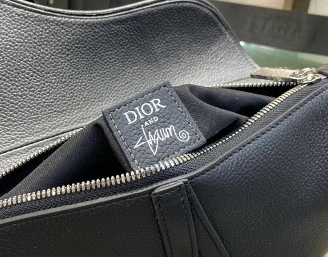 Chr1st1an D10r X SHAWN STUSSY Grained Calfskin Saddle 26 x 19 x 4.5 cm