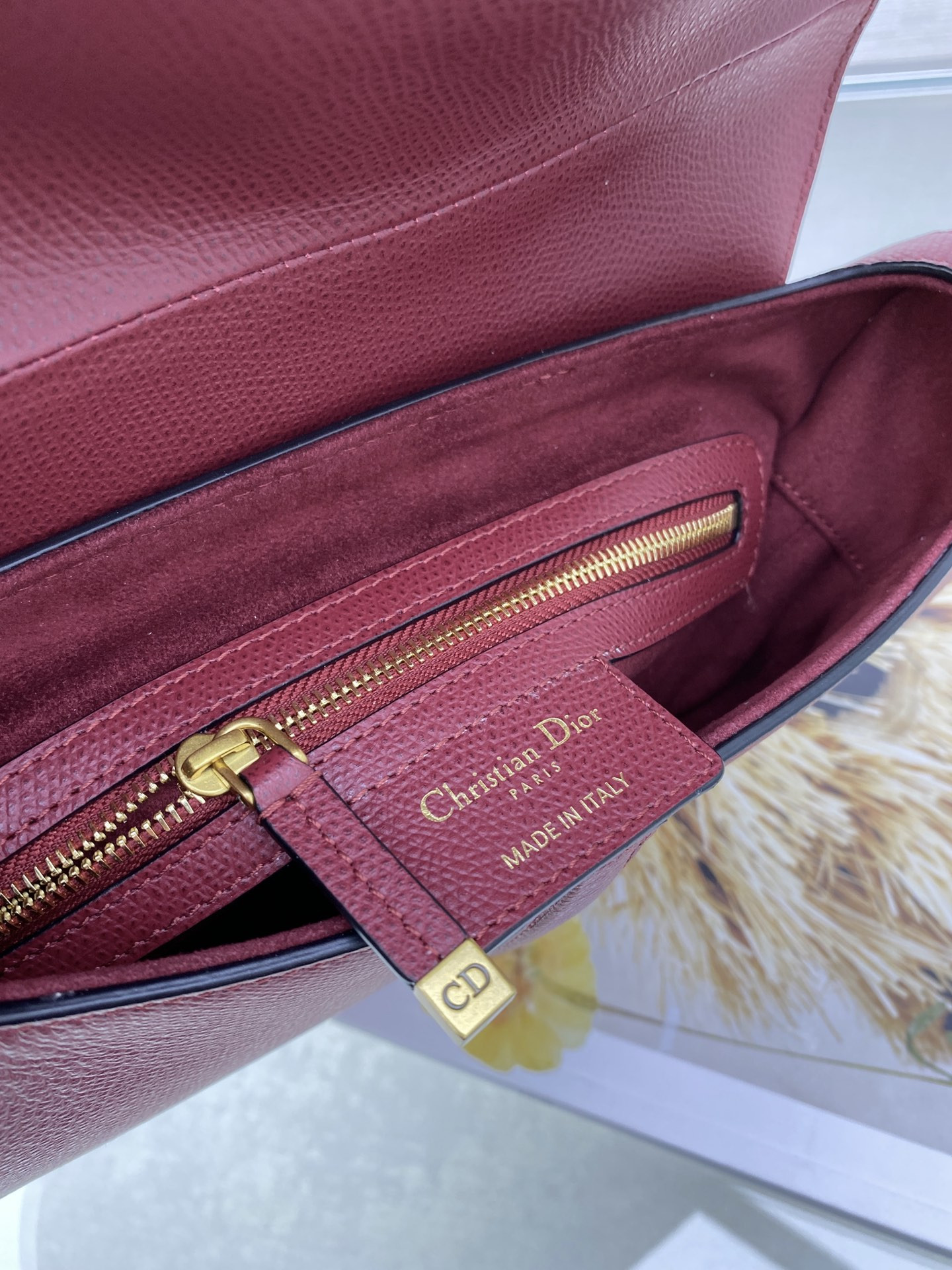 D10r Saddle Bag Amaryllis Red Grained Calfskin 25.5x20x6.5cm