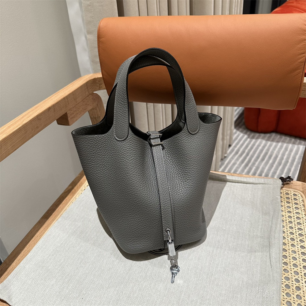 H**me5 Picotin 18cm Cumulonimbus ash without original box