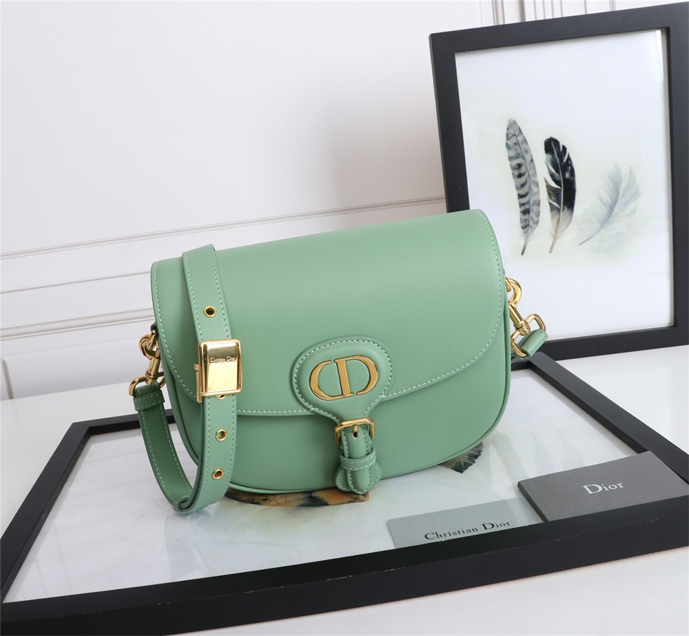 MEDIUM D10r BOBBY BAG Green Box Calfskin