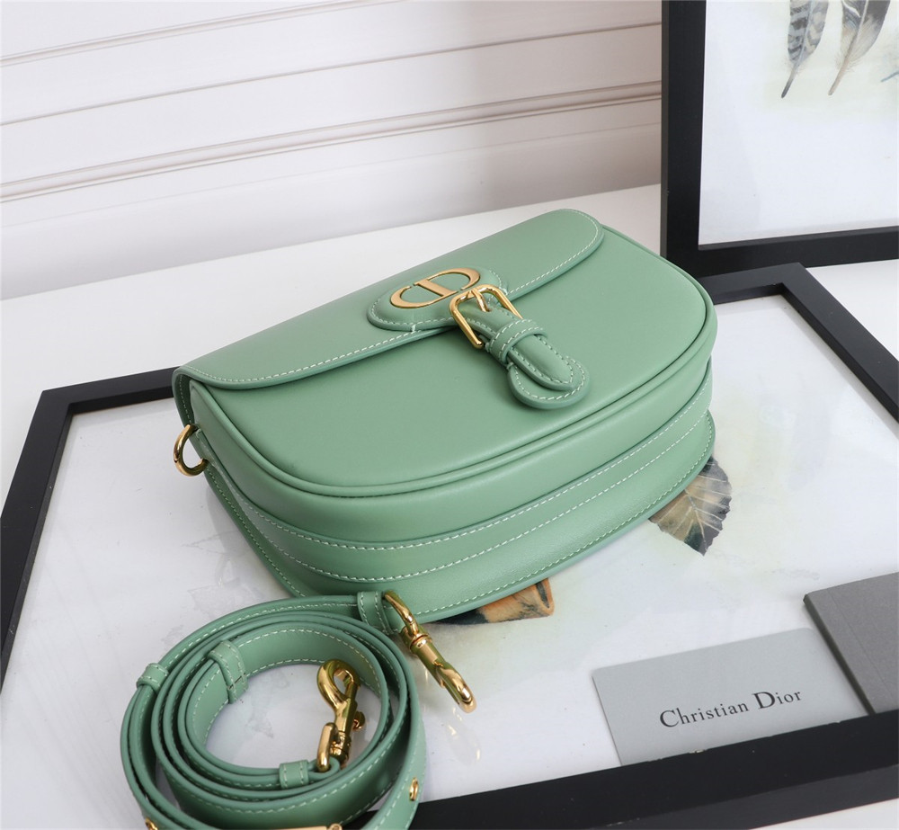 MEDIUM D10r BOBBY BAG Green Box Calfskin