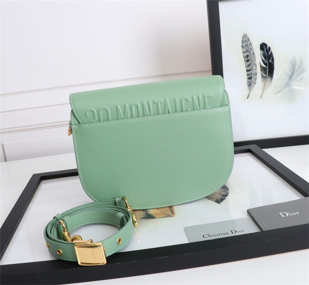MEDIUM D10r BOBBY BAG Green Box Calfskin