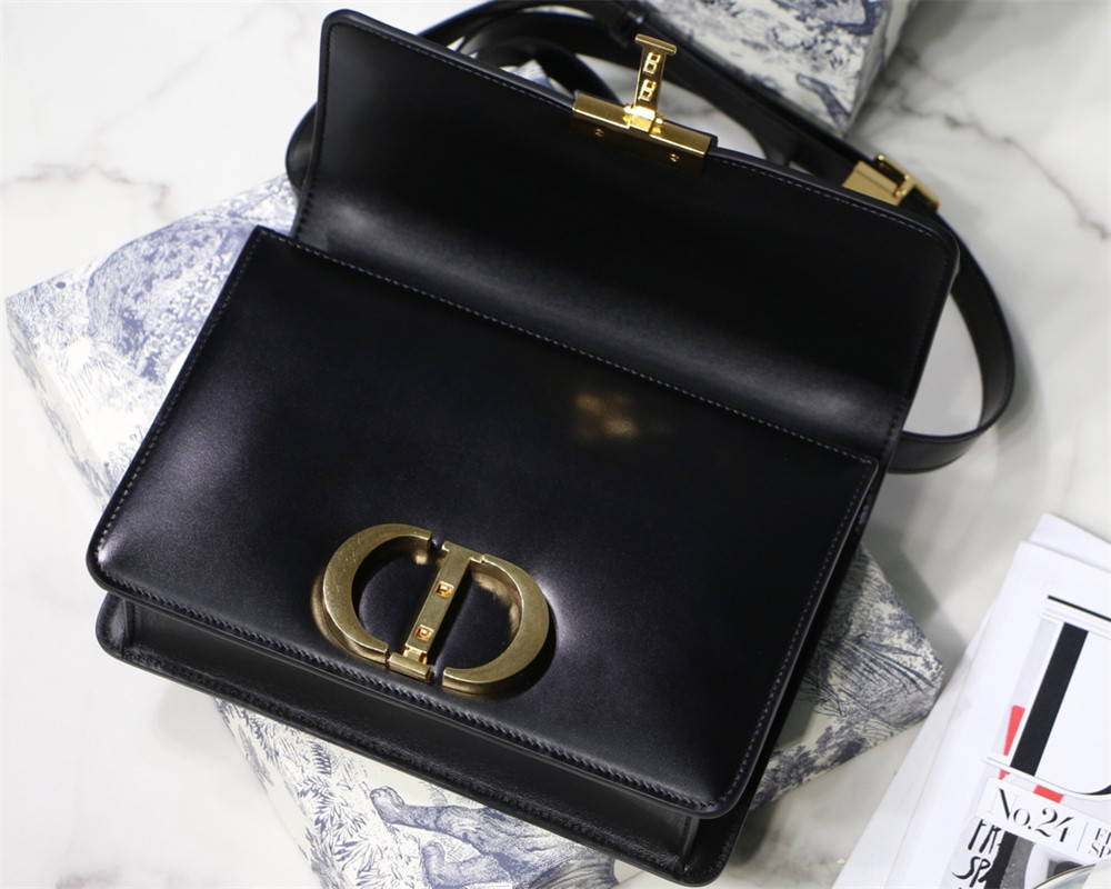 D10r 30 MONTAIGNE CHAIN BAG SHINY BLACK