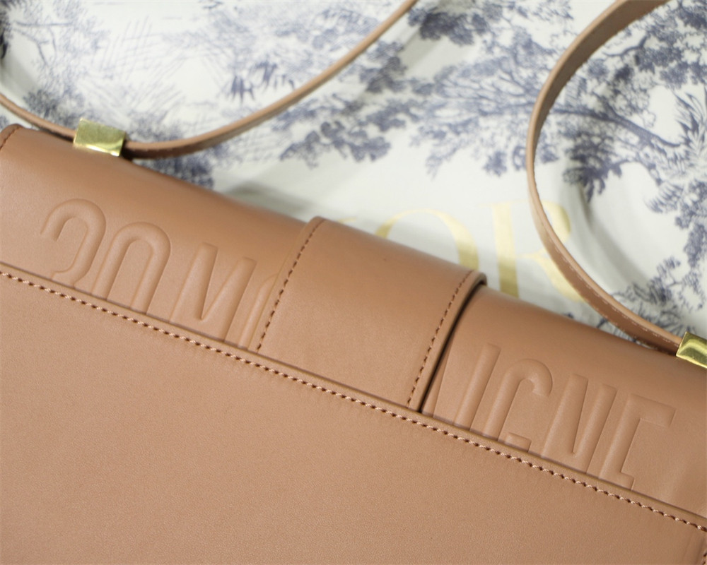 D10r 30 MONTAIGNE CHAIN BAG PINK