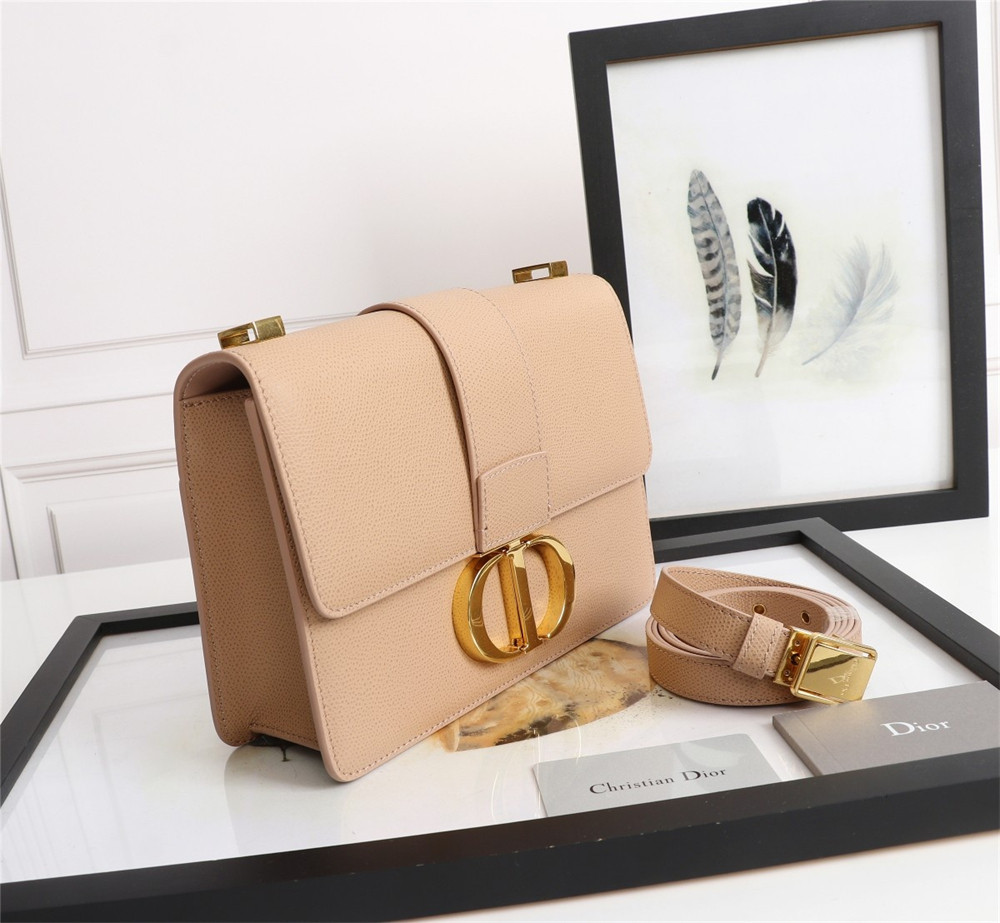 D10r 30 MONTAIGNE CHAIN BAG Grained Pink