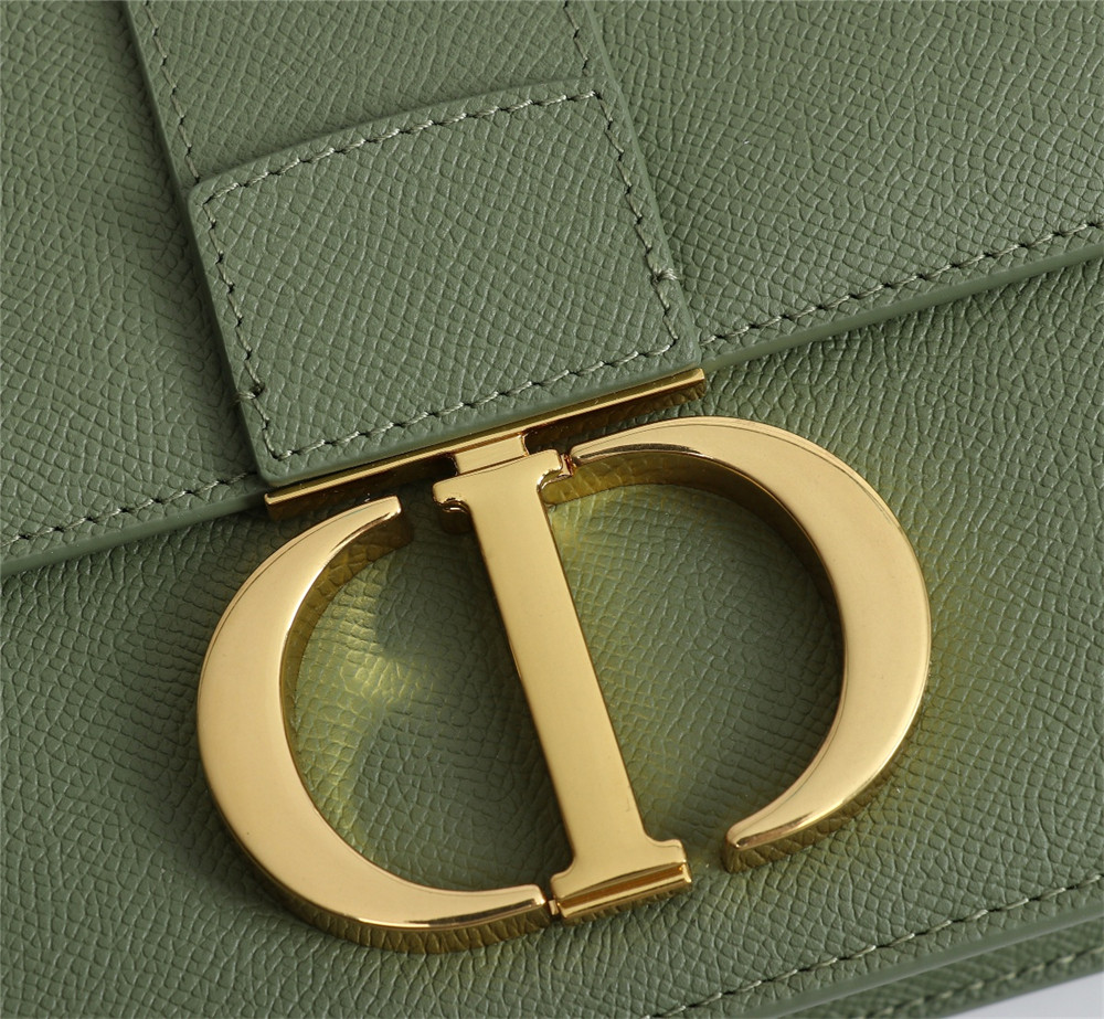 D10r 30 MONTAIGNE CHAIN BAG Grained Green