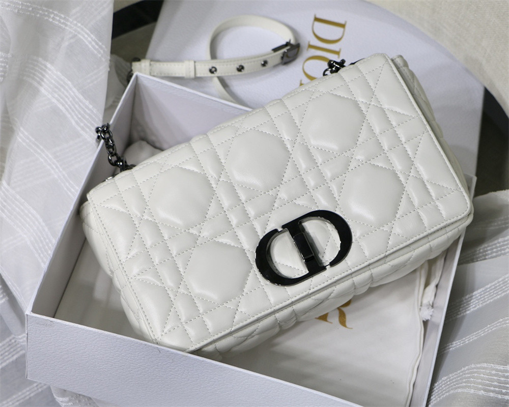 LARGE D10r CARO BAG Ivory S*pple Cannage Calfskin With Silver Hardware 29 x 18 x 10 cm
