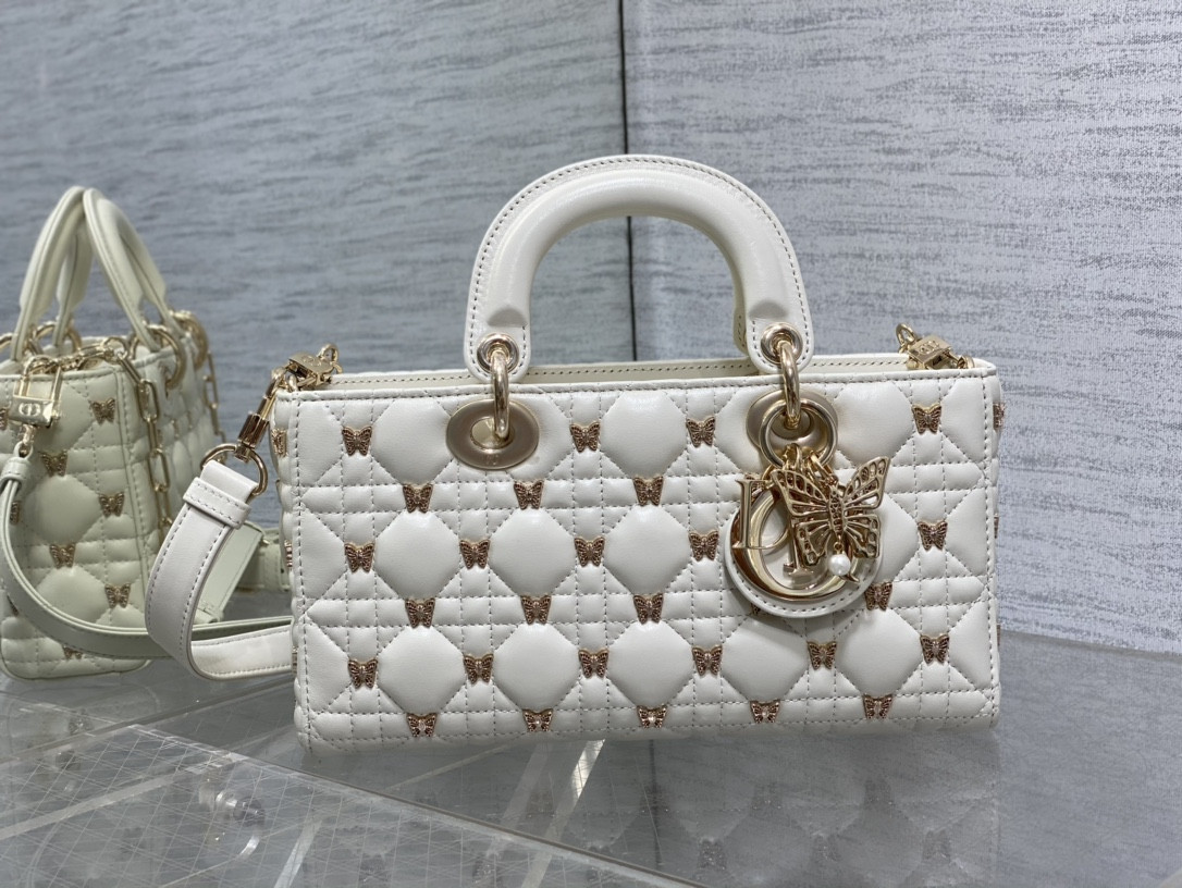 D10r MEDIUM LADY D-JOY BAG White with Butterfly Studs