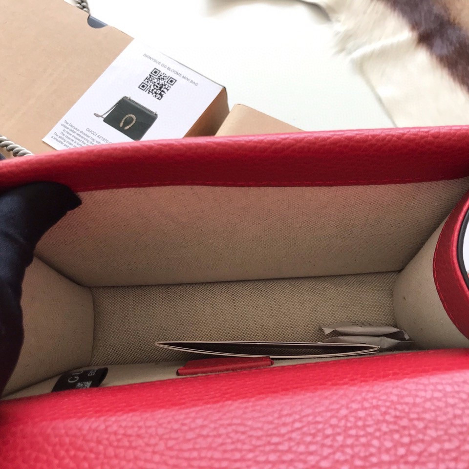 Gvc*1 DIONYSUS LEATHER MINI BAG RED 7.5"Wx6"Hx2"D