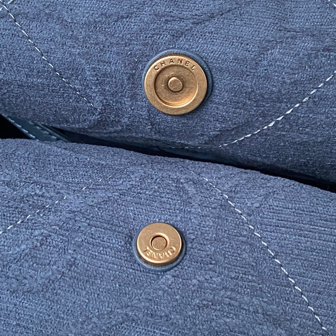 Ch**el 22 HANDBAG velvet blue 15.2×16.4×3.1 in