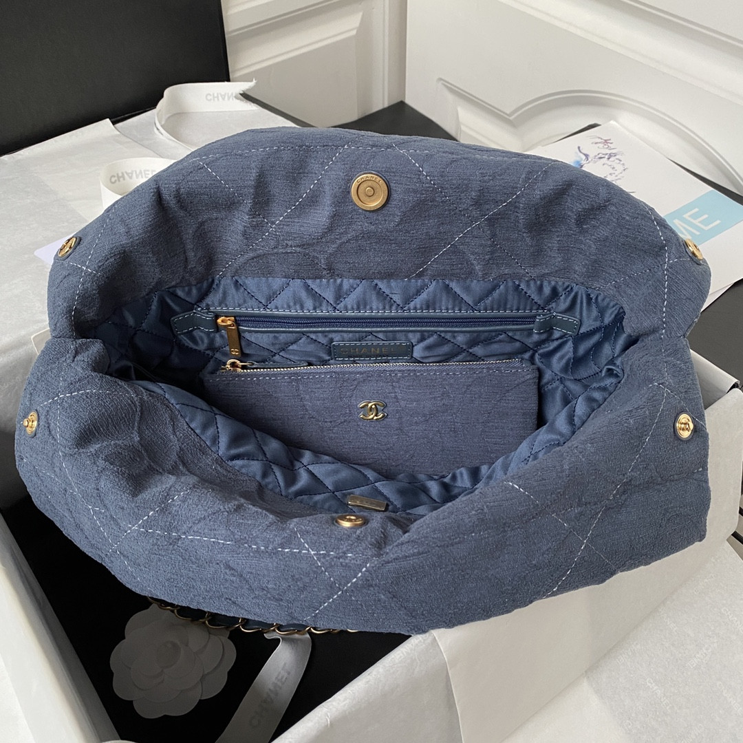 Ch**el 22 SMALL HANDBAG velvet NAVY 13.7×14.4×2.7 in