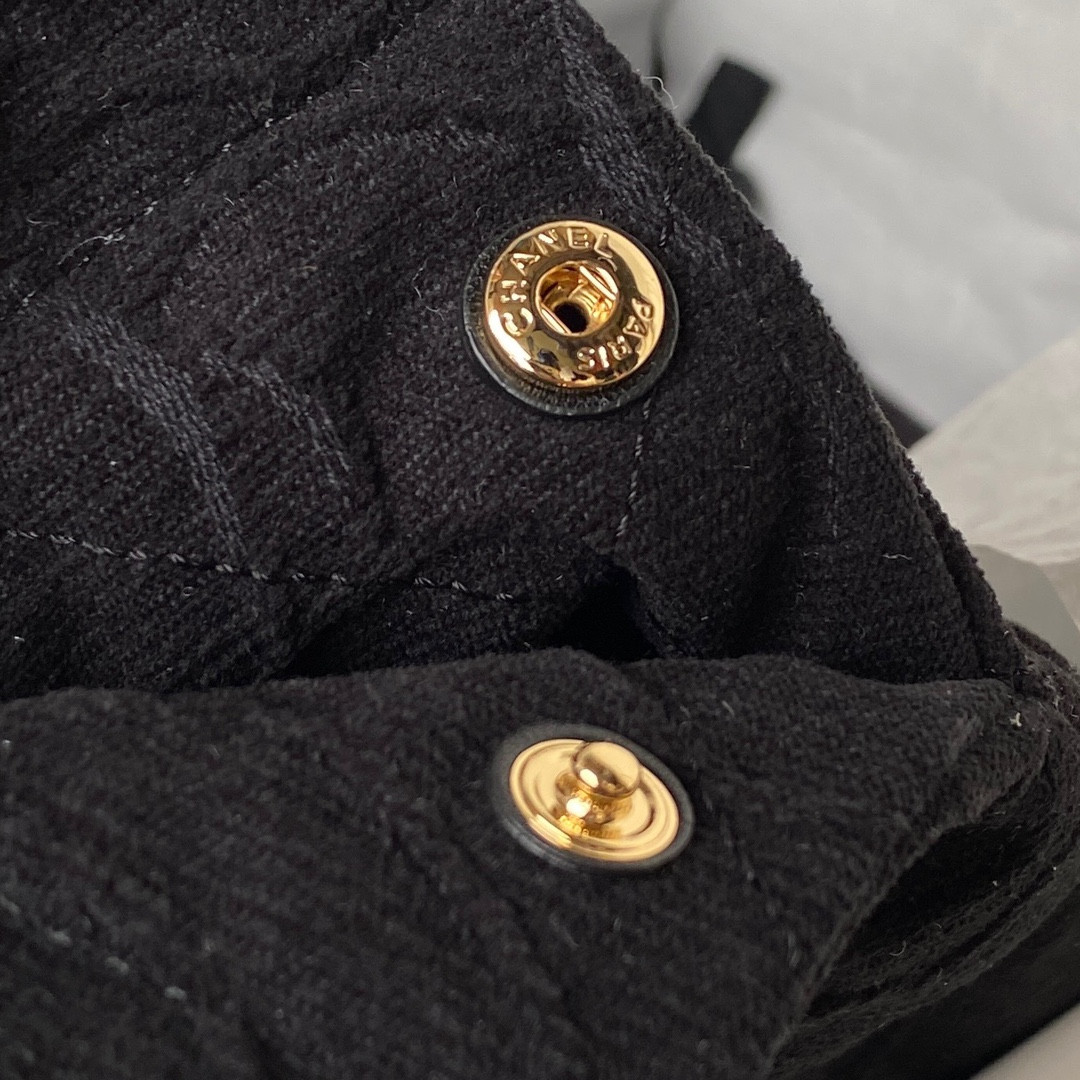 Ch**el 22 SMALL HANDBAG velvet BLACK 13.7×14.4×2.7 in