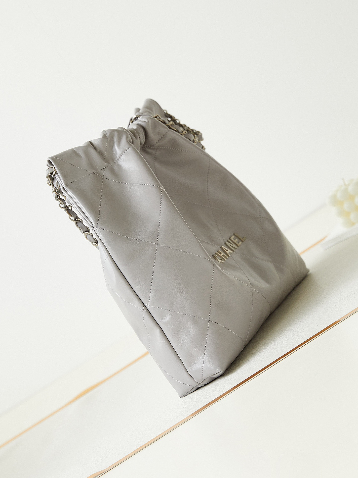 Ch**el 22 SMALL HANDBAG Shiny Calfskin grey 15.2×16.4×3.1 in