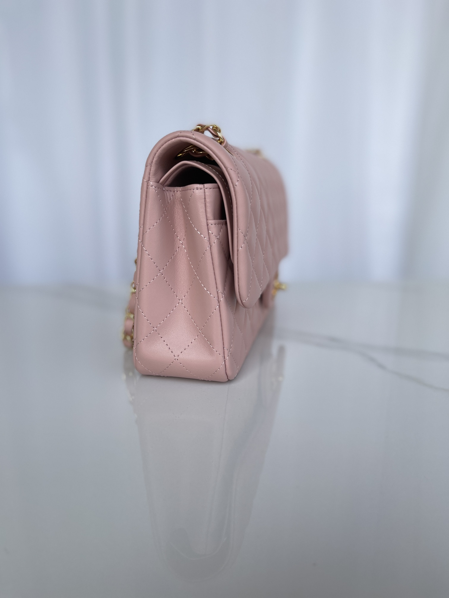 Ch**el CLASSIC FLAP 25CM CF PINK GOLD 6 × 9.9 × 2.5 in