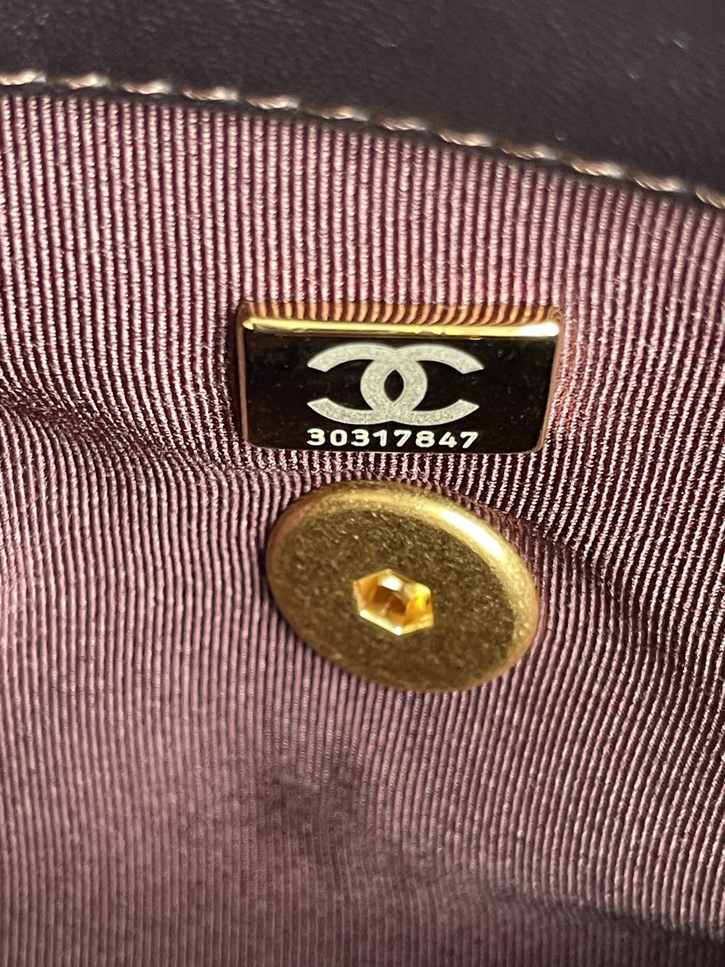 Ch**el 19 LARGE HANDBAG Shiny Leather Black, Gold-Tone, Silver-Tone & Ruthenium-Finish Metal 7.8 × 11.7 × 3.9 in