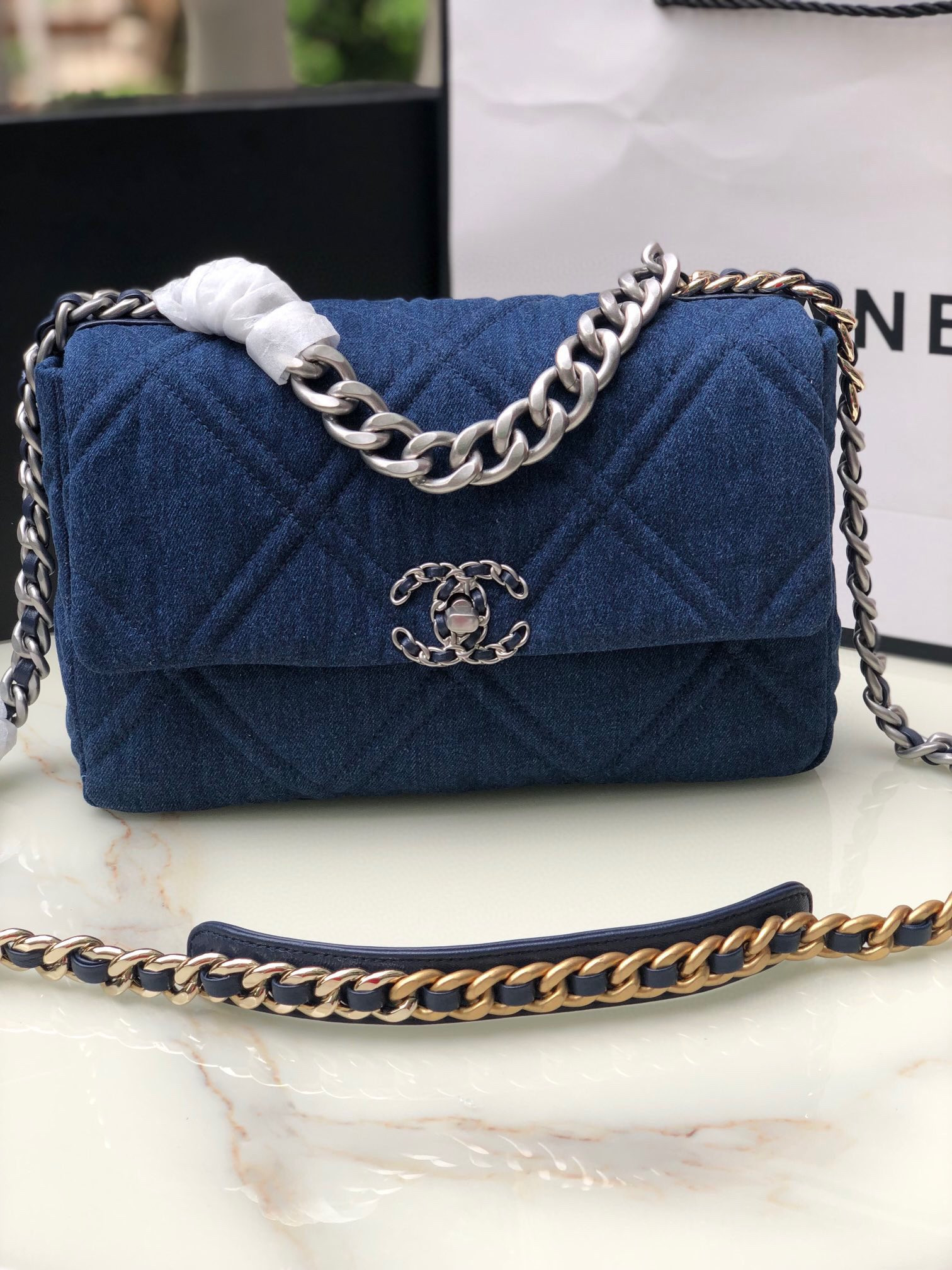 Ch**el 19 LARGE HANDBAG, Gold-Tone, Silver-Tone & Ruthenium-Finish Metal Blue 7.8 × 11.7 × 3.9 in