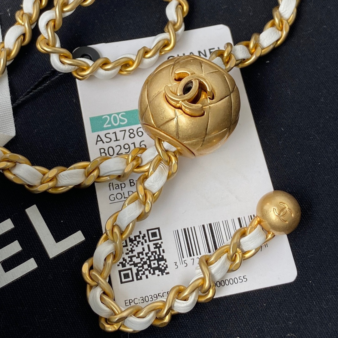 Ch**el MINI FLAP BAG SHINY CALFSKIN & Gold-Tone METAL WHITE 5.3 × 6.6 × 3.1 in