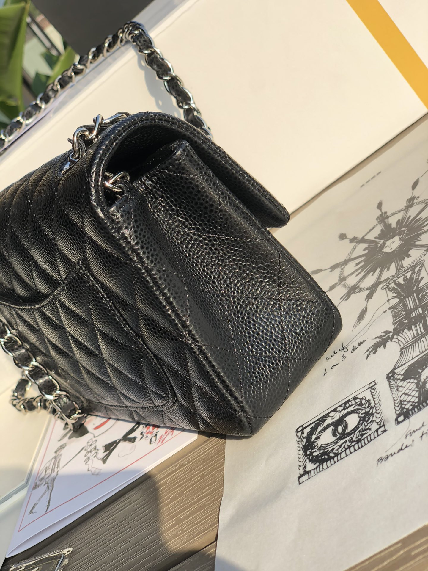 Ch**el MINI FLAP BAG BLACK 4.7 × 7.8 × 2.3 in