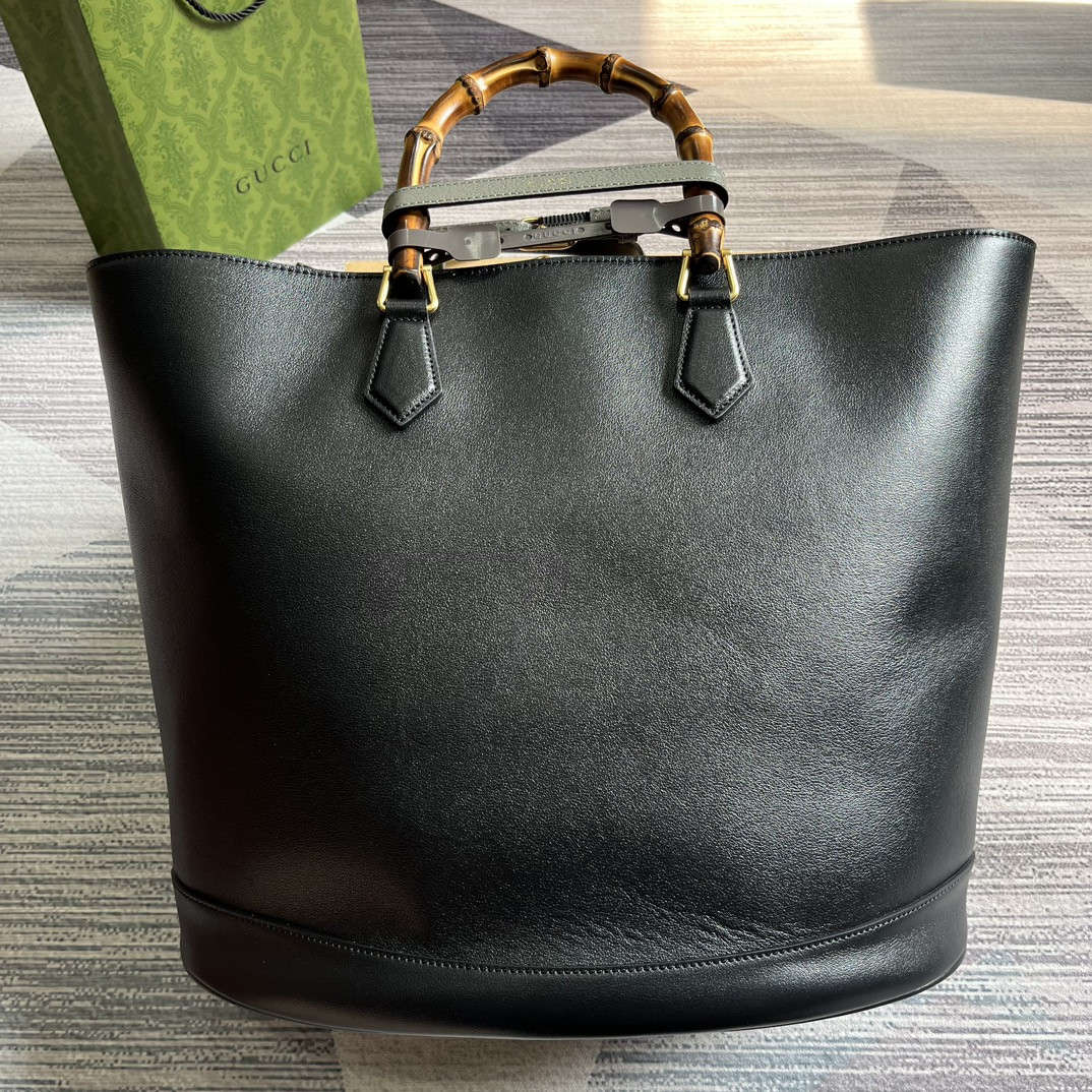 Gvc*1 DIANA LARGE TOTE BAG Black 40W x 34H x 21D CM