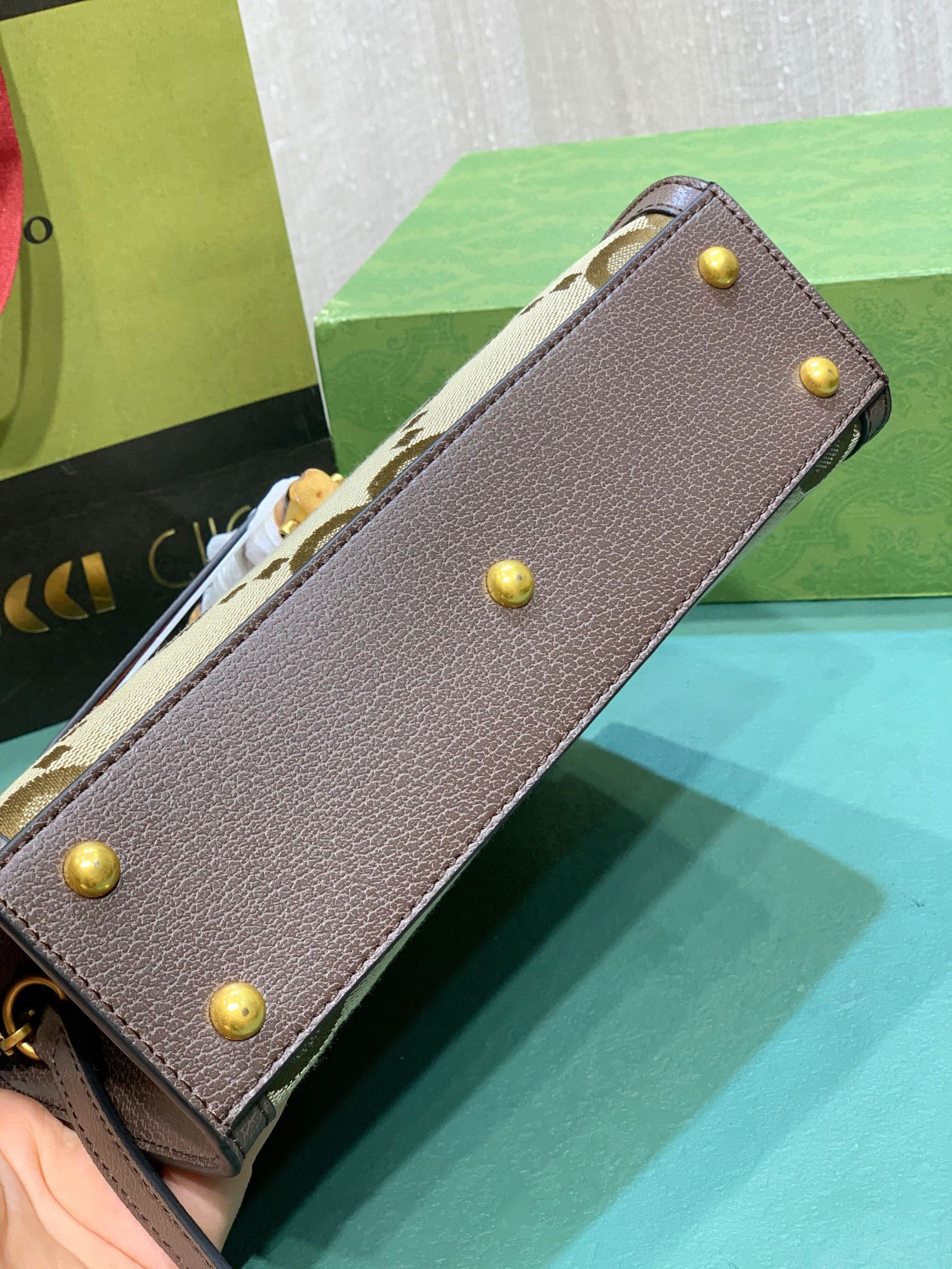 Gvc*1 DIANA SMALL SHOULDER BAG 25W x 16H x 9D CM