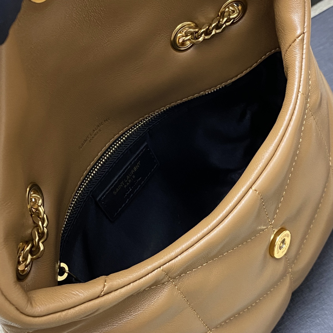 Y51 PUFFER IN LEATHER BROWN 23 X 15.5 X 5.8 CM