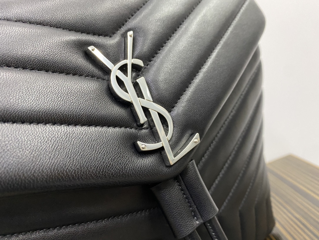 Y51 LOULOU BACKPACK BLACK 33x26x13cm