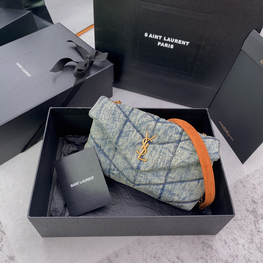 Y51 PUFFER IN SUEDE AND DENIM LIGHT BLUE 23 X 15.5 X 5.8 CM