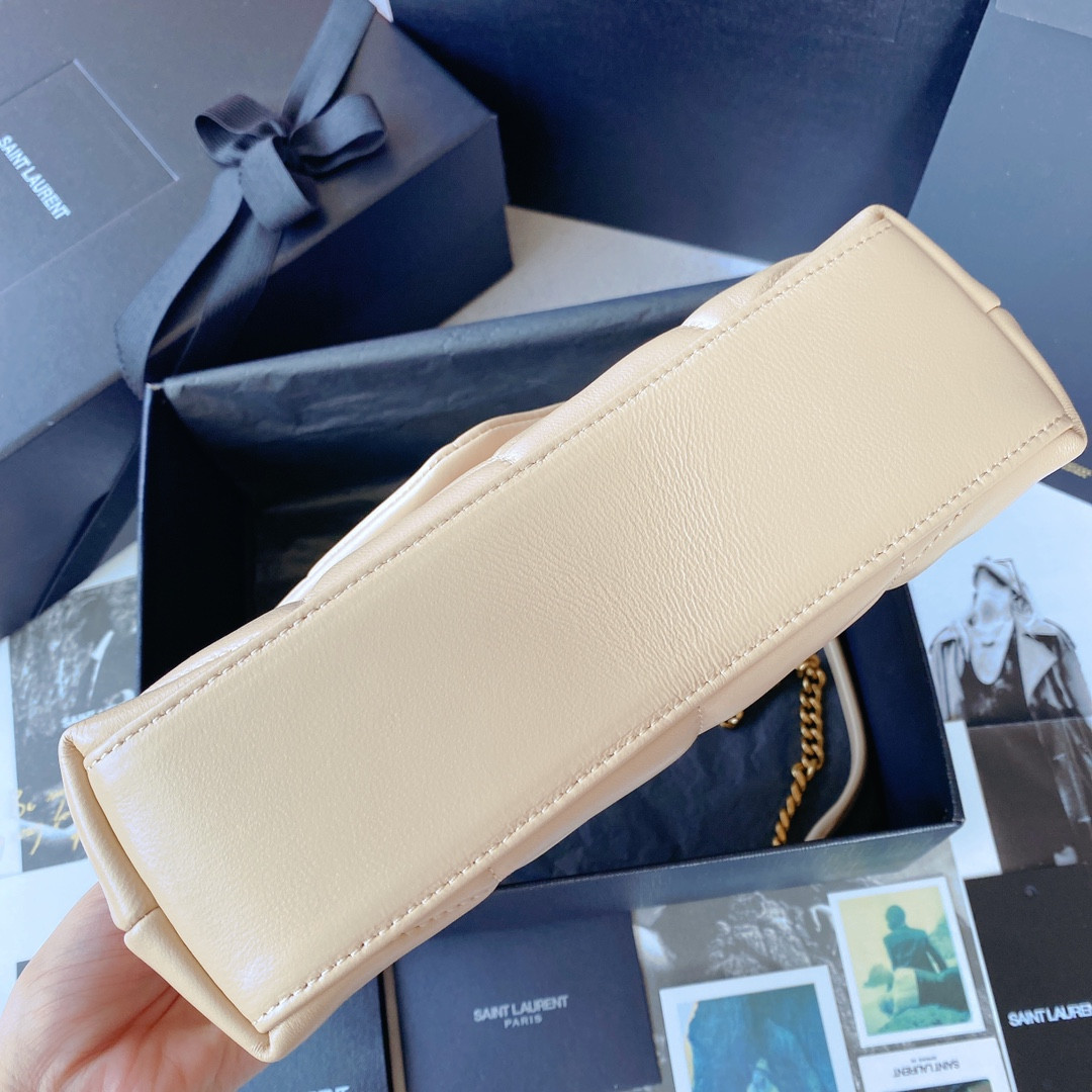 Y51 PUFFER IN LEATHER BEIGE 23 X 15.5 X 5.8 CM