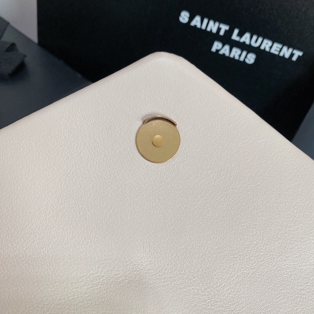 Y51 LOULOU SMALL IN QUILTED LEATHER WHITE GOLD 9 X 6.1 X 3.3 INCHES