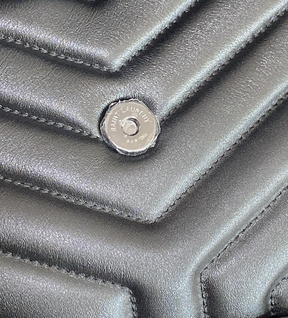 Y51 LOULOU SMALL IN QUILTED LEATHER BLACK 9 X 6.1 X 3.3 INCHES