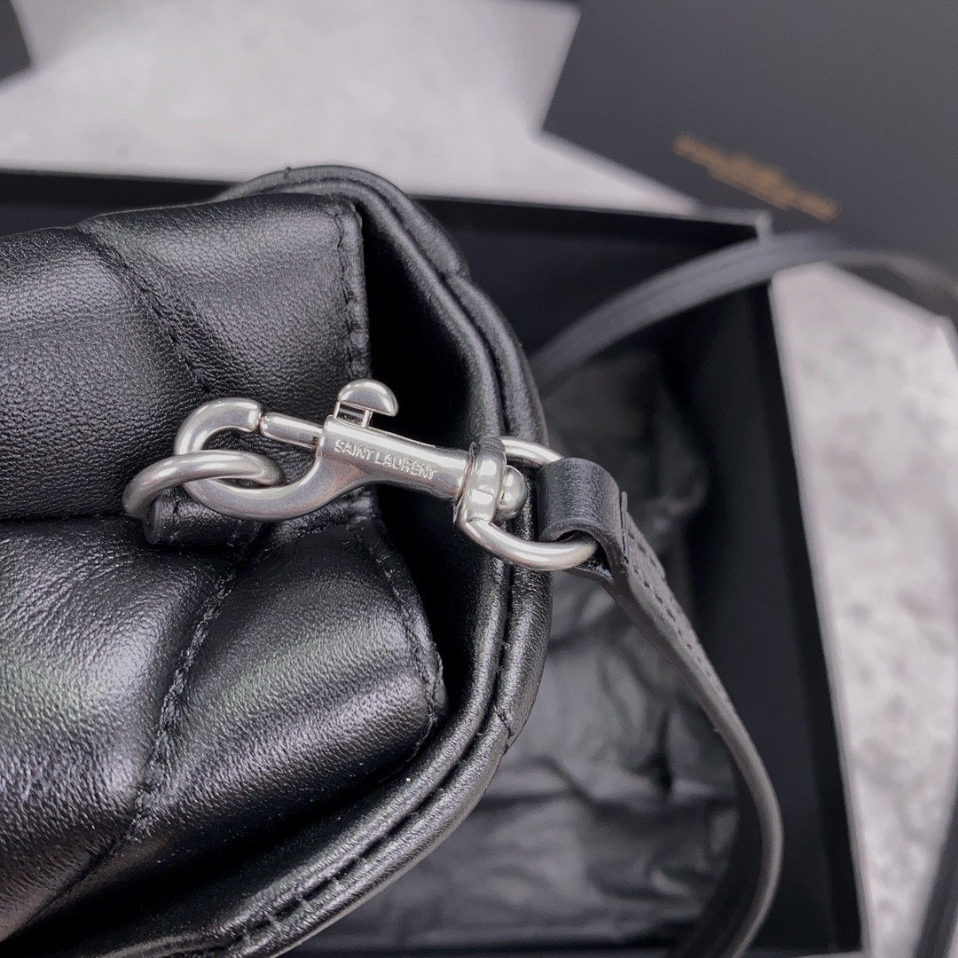 Y51 TOY LOULOU IN QUILTED LEATHER BLACK SILVER 7.9 X 5.5 X 3 INCHES