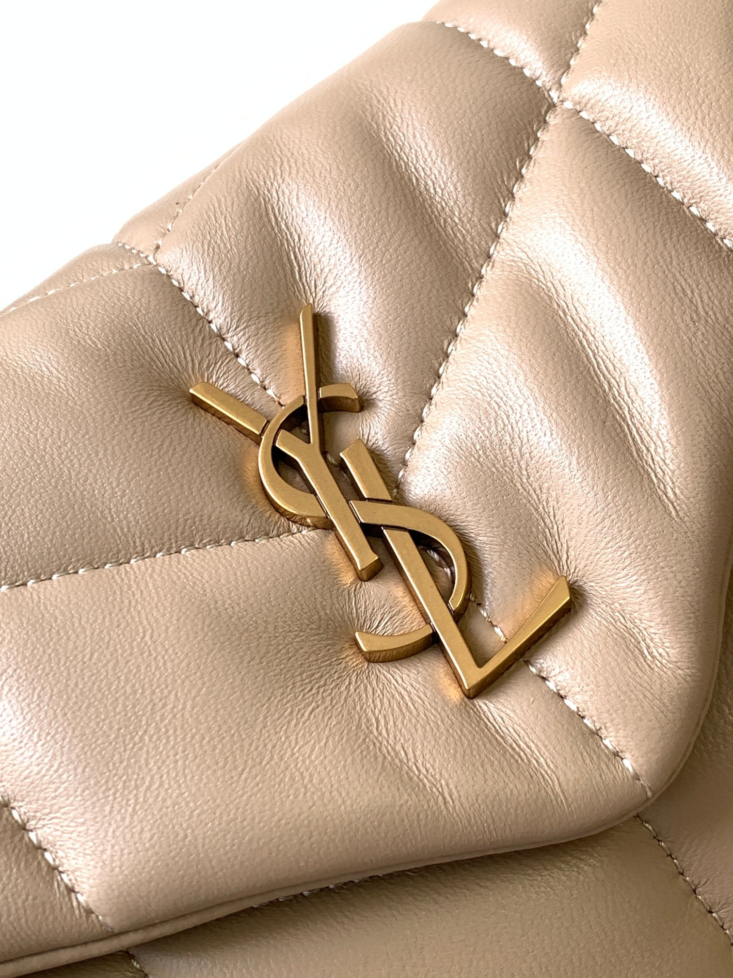 Y51 PUFFER MEDIUM IN NAPPA LEATHER DARK BEIGE 13.7 X 9 X 5.3 INCHES