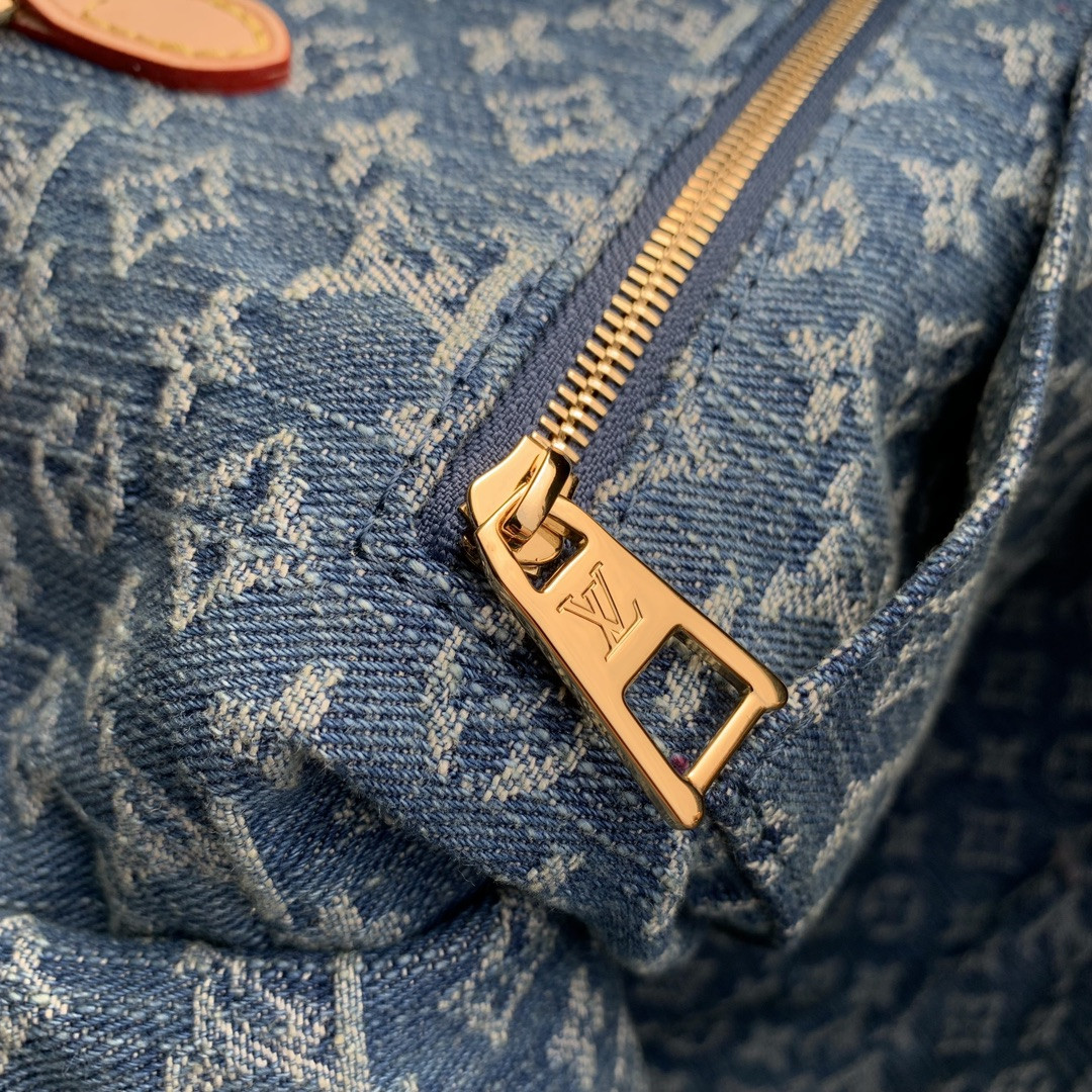 L0vis Vvtt0n M46871 OnTheGo MM 13.8 x 10.6 x 5.5 inches