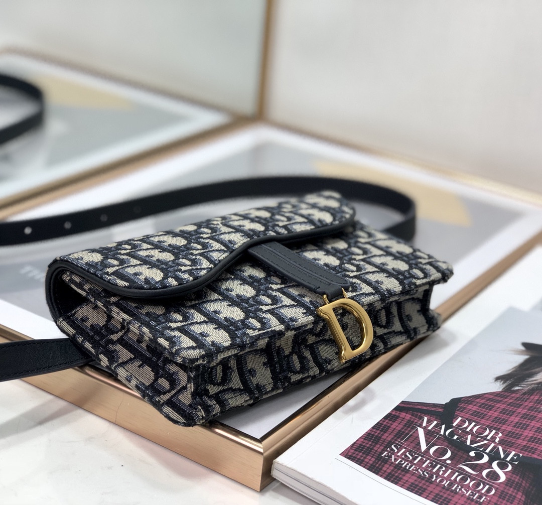 D10r Saddle Pouch Blue D10r Oblique Jacquard  6.5 x 4 x 1.5 inches