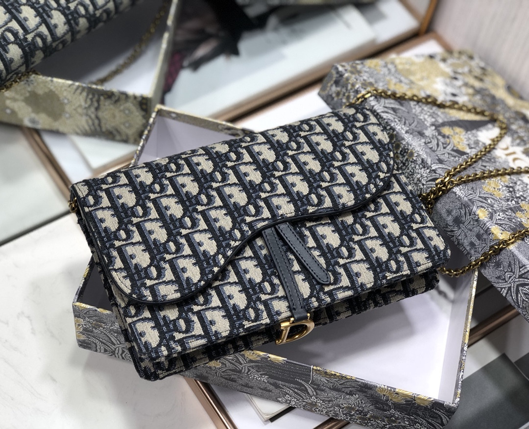 D10r Saddle Pouch  Blue D10r Oblique Jacquard 8.5 x 5.5 x 1.5 inches