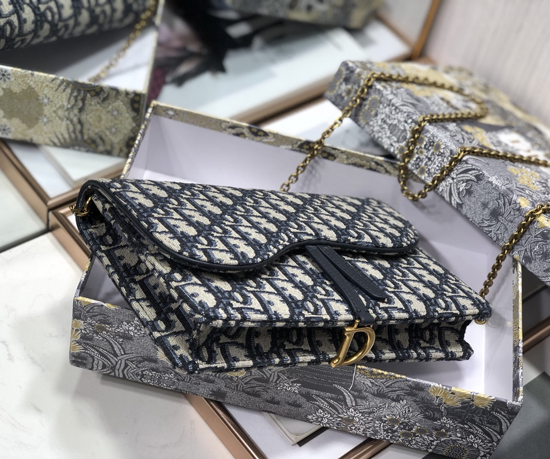 D10r Saddle Pouch  Blue D10r Oblique Jacquard 8.5 x 5.5 x 1.5 inches