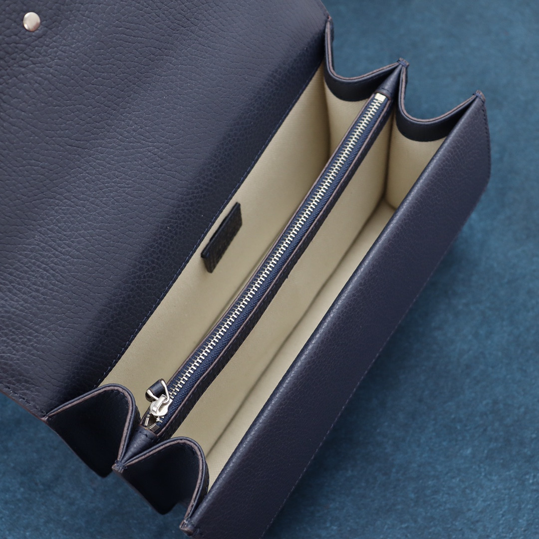 Gvc*1 DIONYSUS SMALL SHOULDER BAG NAVY 28x18x9cm