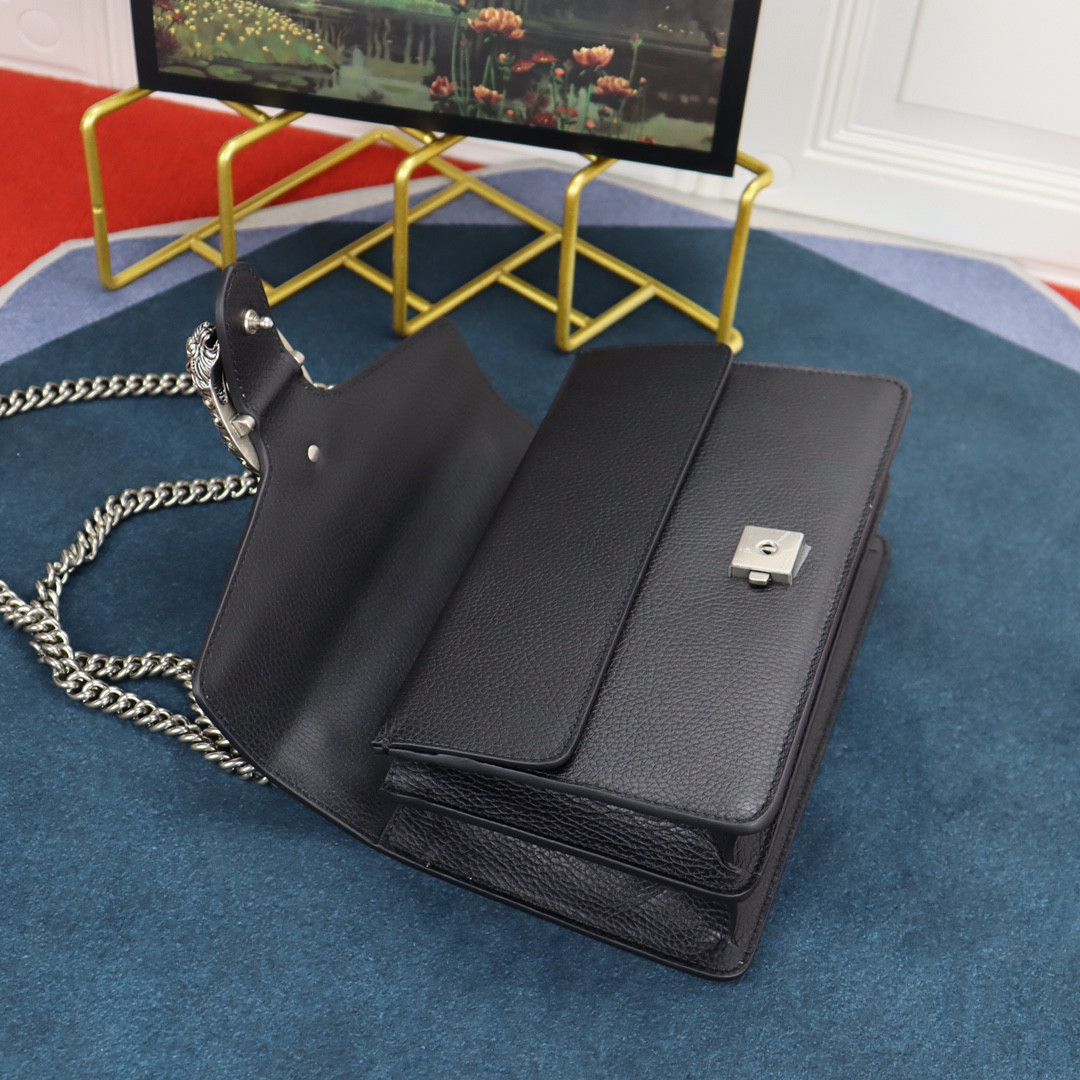 Gvc*1 DIONYSUS SMALL SHOULDER BAG BLACK 28x18x9cm