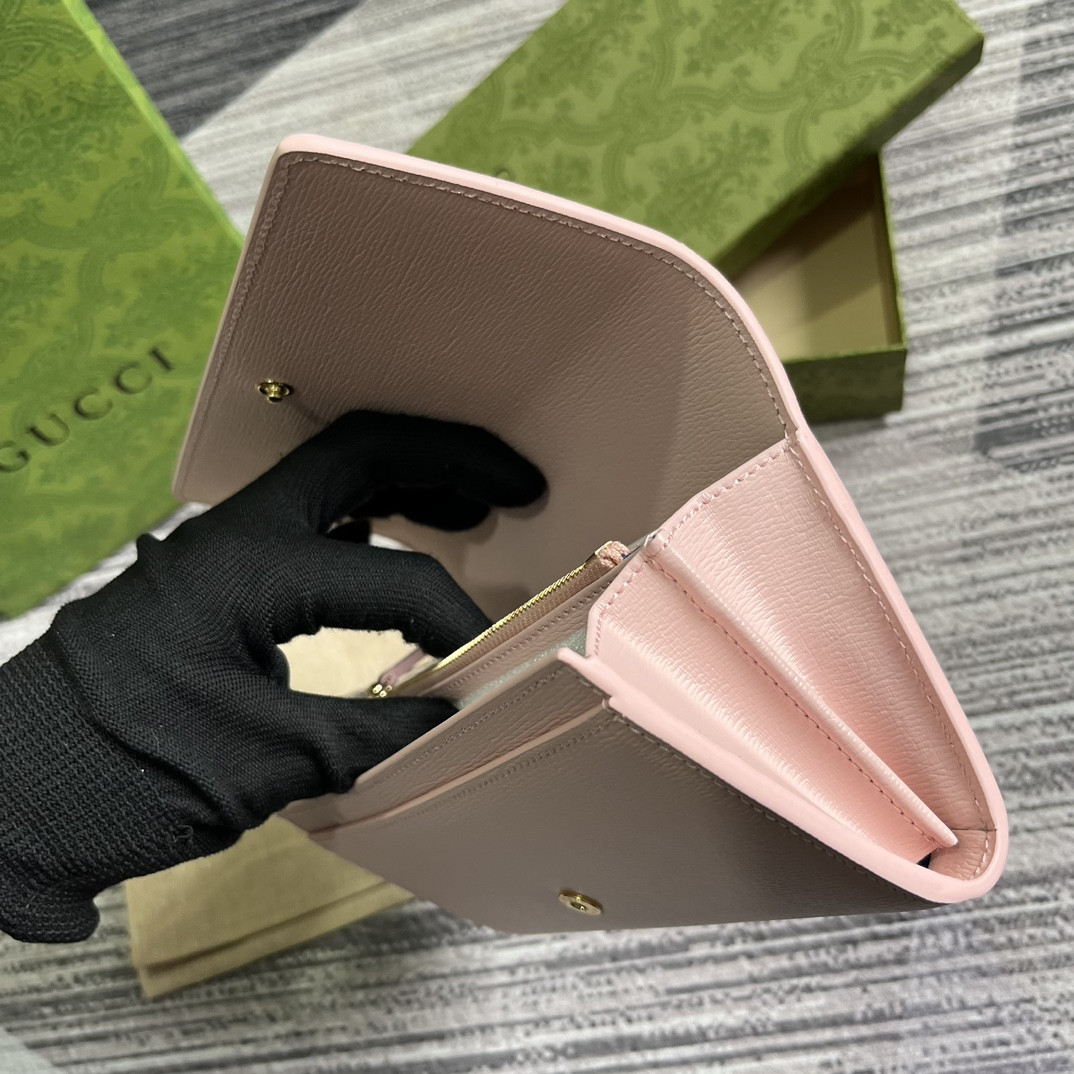 CONTINENTAL WALLET WITH Gvc*1 SCRIPT pink 7.5"W x 4"H x 1.4"D