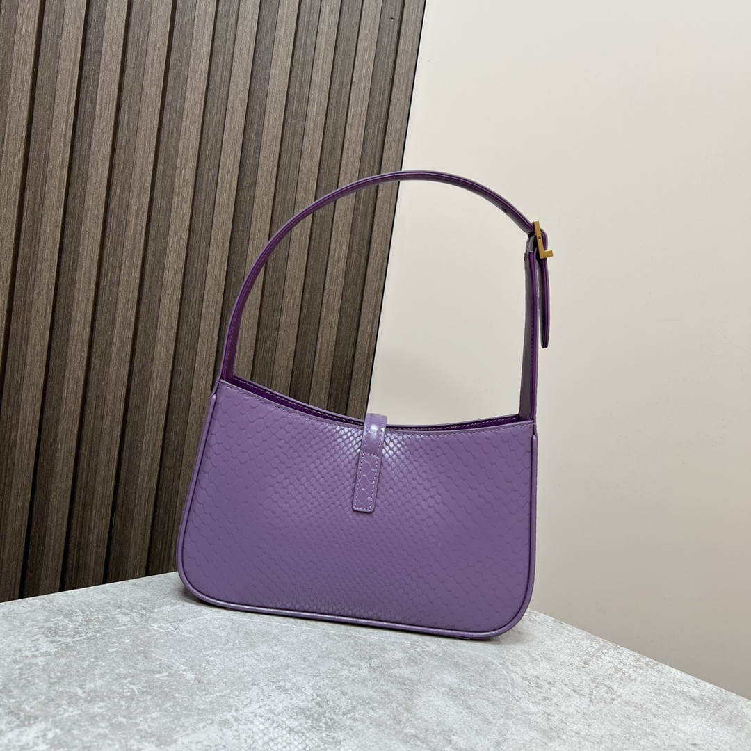 Y51 LE 5 À 7 IN CROCODILE-EMBOSSED LEATHER purple 9 X 6.3 X 2.5 INCHES