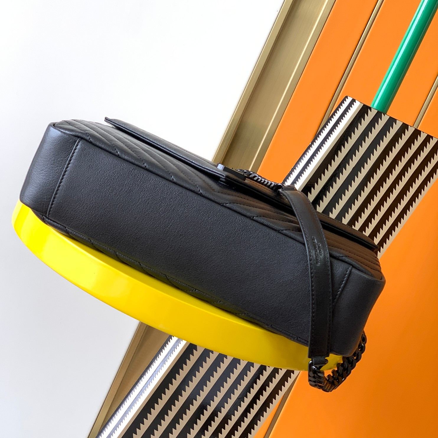 Y51 COLLEGE LARGE IN QUILTED LEATHER BLACK 32X21X8 CM