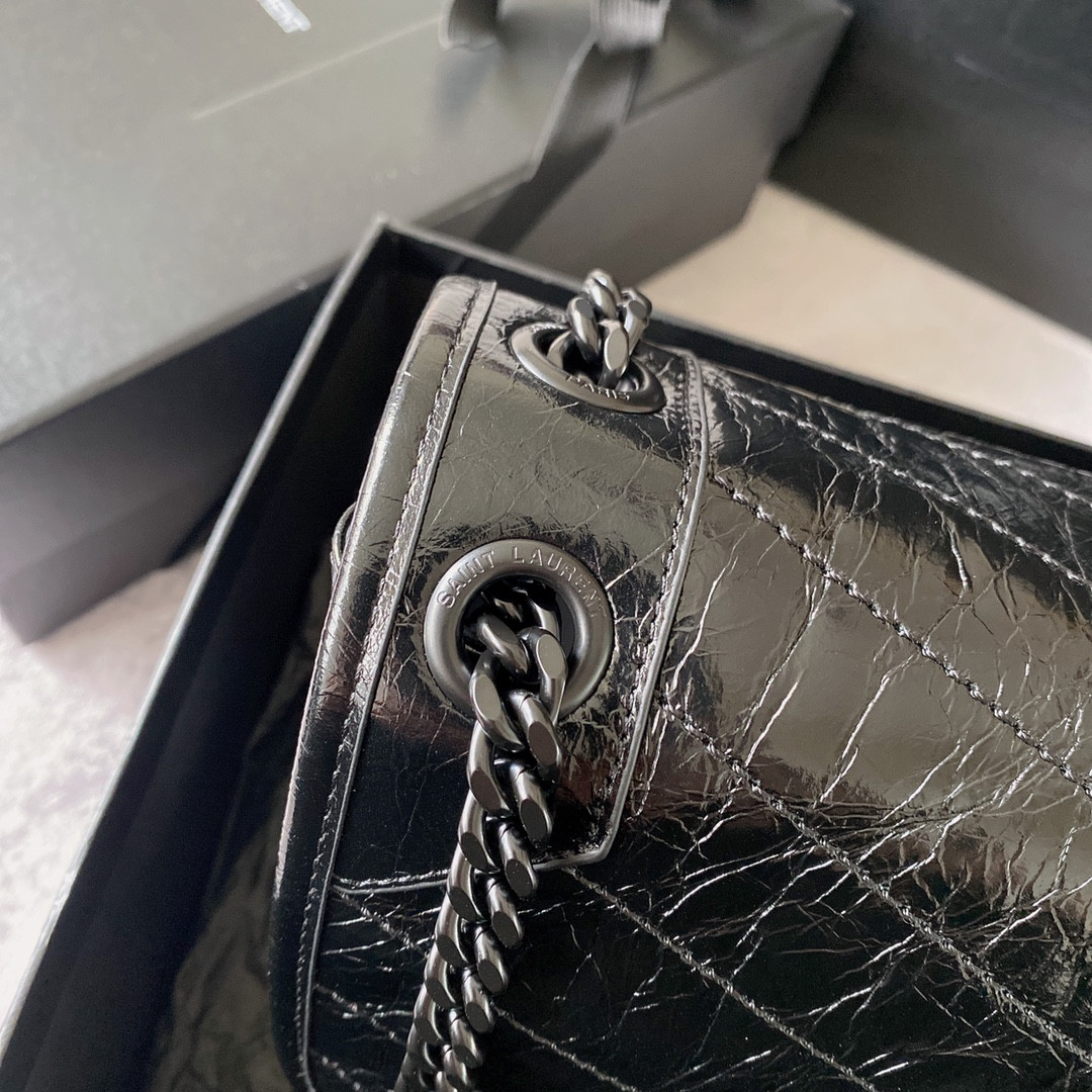 Y51 NIKI MEDIUM IN VINTAGE LEATHER ALL BLACK 11 X 7.8 X 3.3 INCHES