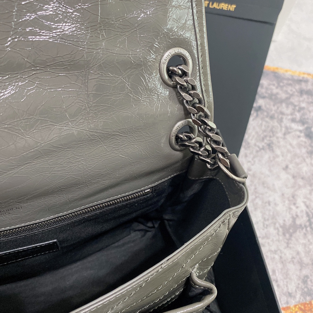 Y51 NIKI MEDIUM IN VINTAGE LEATHER STORM 11 X 7.8 X 3.3 INCHES