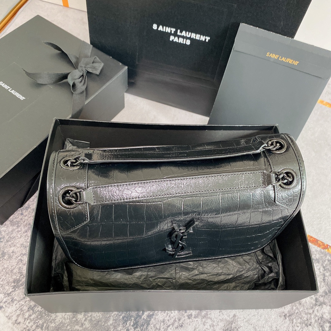 Y51 NIKI MEDIUM IN VINTAGE LEATHER 11 X 7.8 X 3.3 INCHES